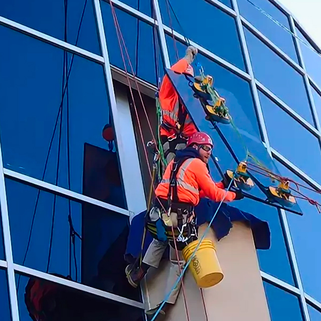 Монтаж стеклопакетов)